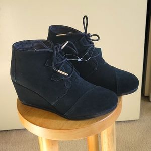 Toms Kala Suede Bootie
